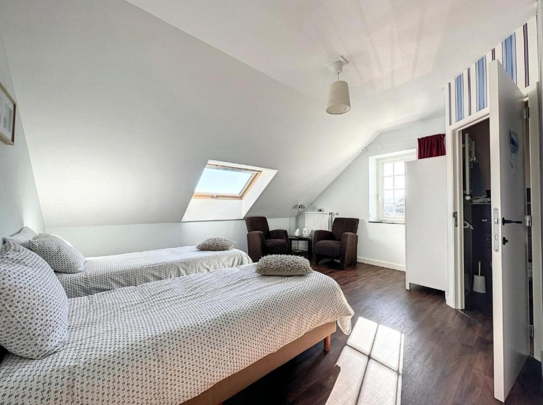 マネイ La Cour De Grandmenil Bed & Breakfast エクステリア 写真