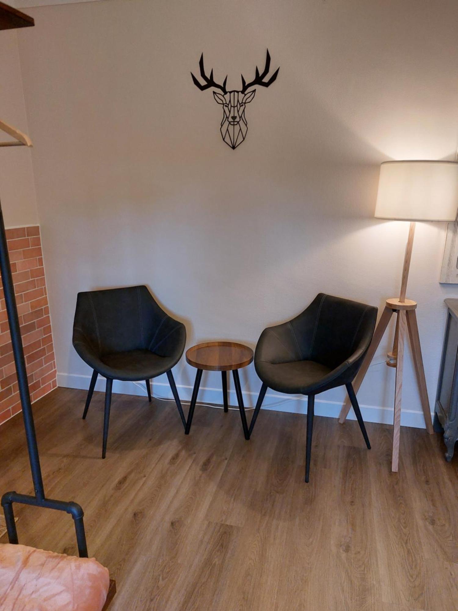 マネイ La Cour De Grandmenil Bed & Breakfast エクステリア 写真